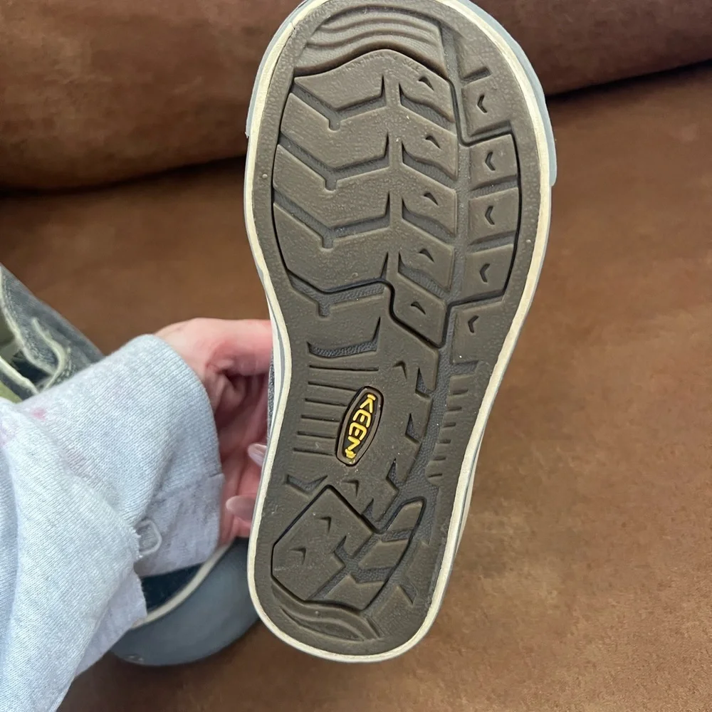 Keen Kids Sneakers with Neon Green Laces